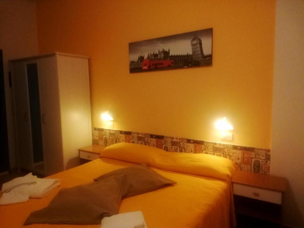 Hotel Galles 리미니 외부 사진