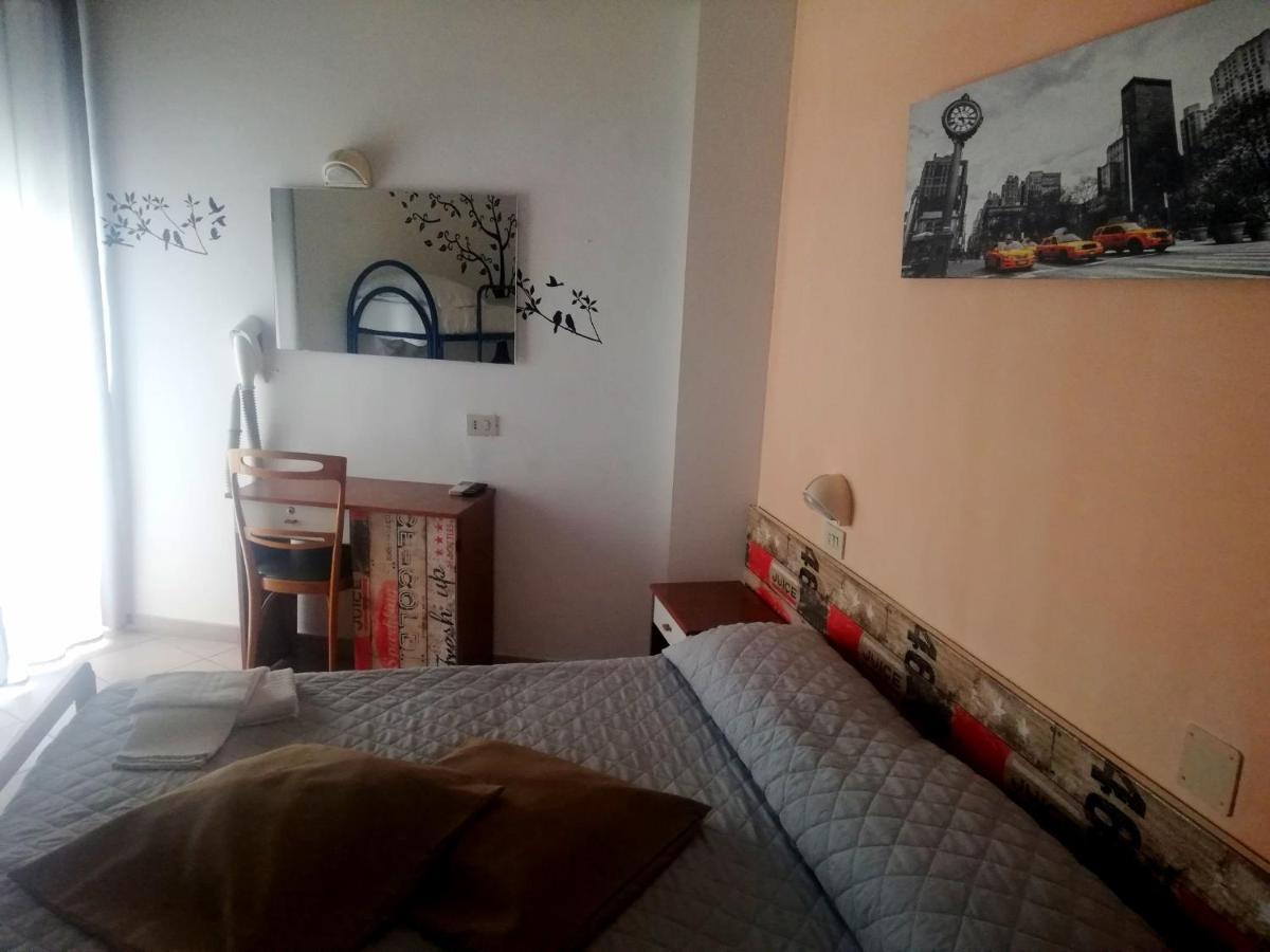Hotel Galles 리미니 외부 사진