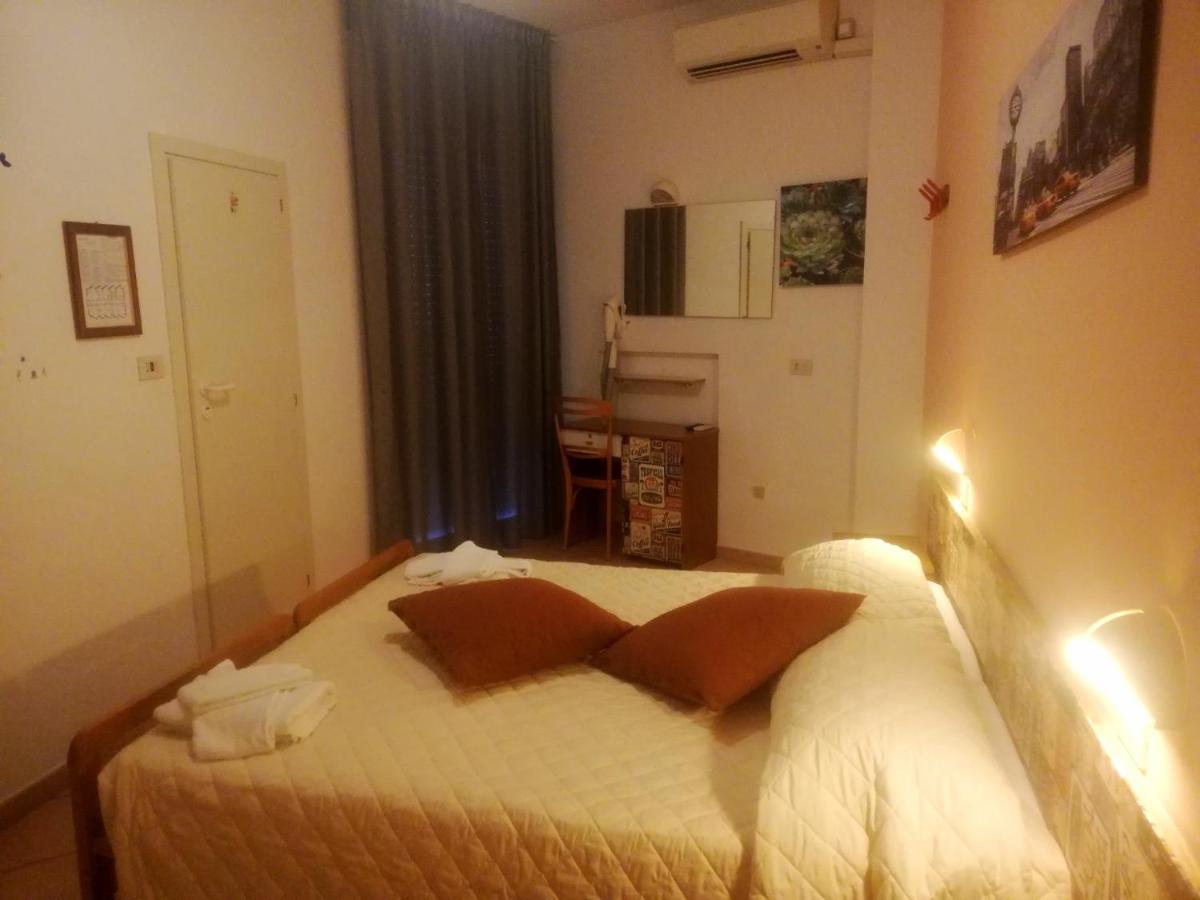 Hotel Galles 리미니 외부 사진